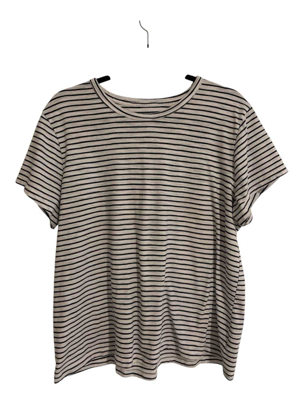 XL Women’s Time and Tru Black Striped Crewneck Tee